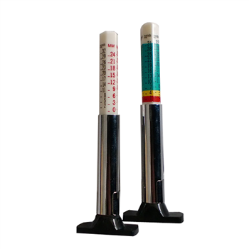 Tire tread depth indicator/ tire gauge