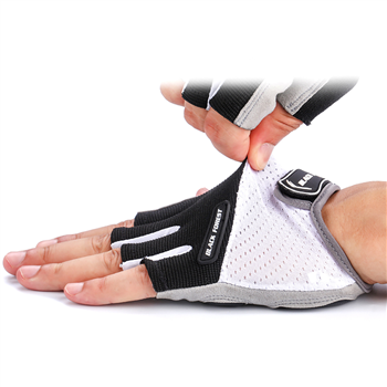 Short Finger Riding Gloves
