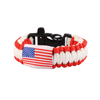 Flag Pattern Paracord Bracelet With Whistle