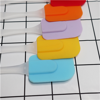 Cream Spatula
