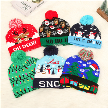 Knitted Cap With Lamp