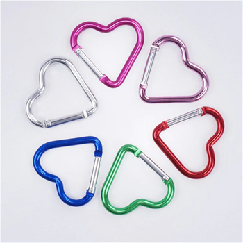 1.73"*1.61" Heart-shaped Carabiner 