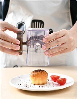 Manual mashing and grinder